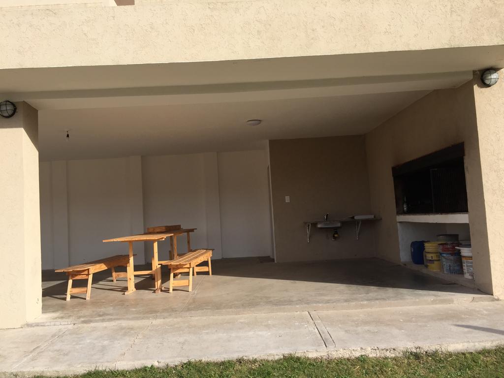 Altos Del Lago Apartment Potrero de los Funes Exterior foto